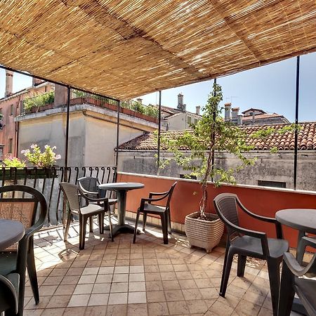 Casa Di Sara Bed & Breakfast Venesia Bagian luar foto