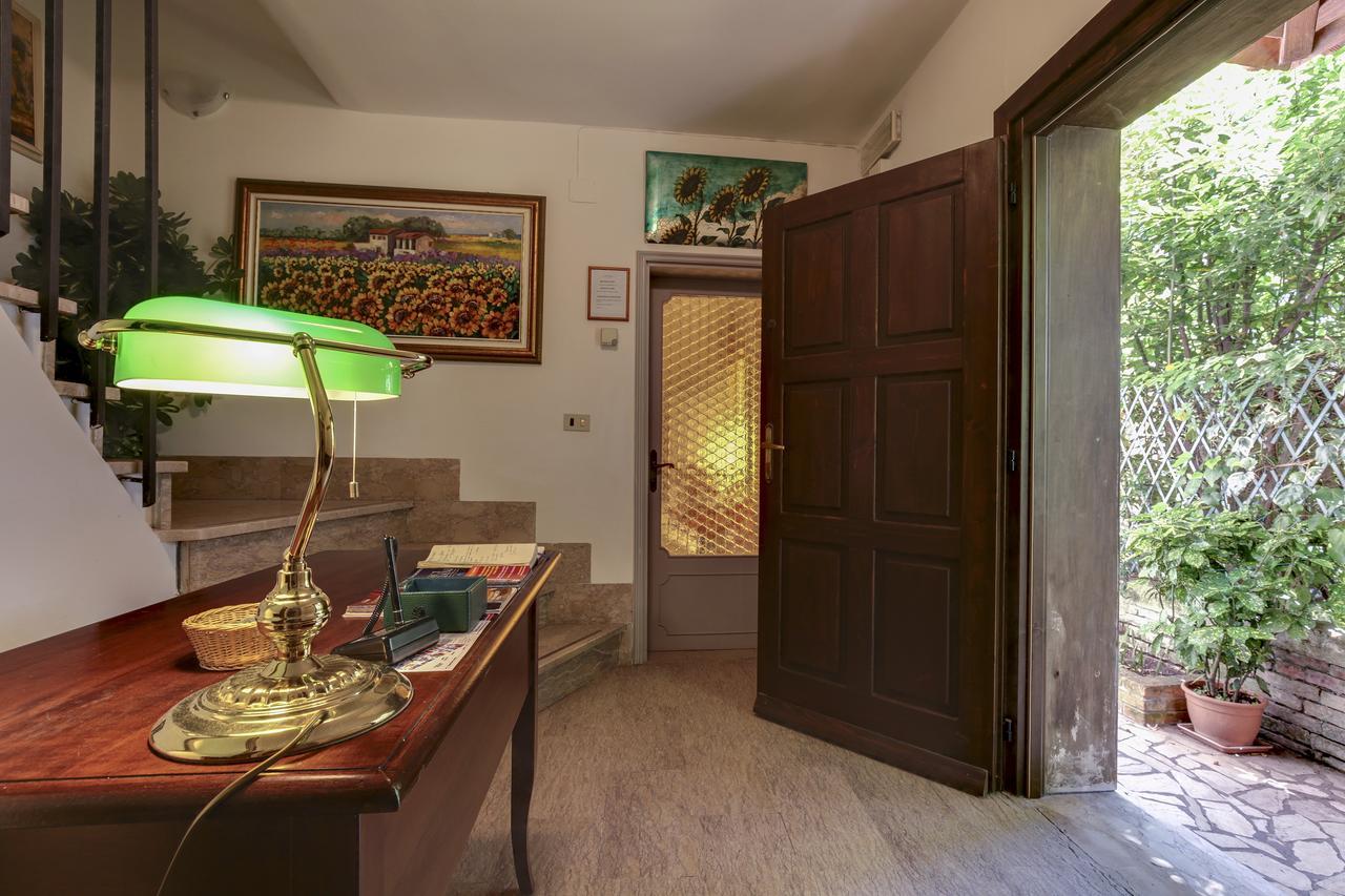 Casa Di Sara Bed & Breakfast Venesia Bagian luar foto
